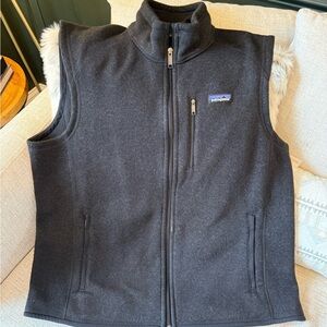 Patagonia Men’s Midnight Black Fleece Jacket